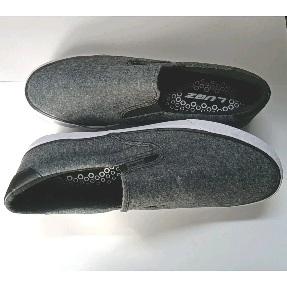 Lugz clean versatile